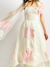 Load image into Gallery viewer, Vintage Late 1940s white organza dress with pink embroidered flowers
