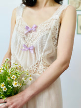 Load image into Gallery viewer, Vintage white pleated lace slip with bows
