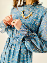 Load image into Gallery viewer, Vintage Blue Floral Dress with Ruffles and Ruched Sleeves
