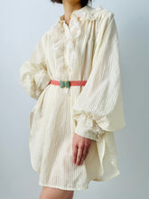 Load image into Gallery viewer, Vintage white cotton Gunne blouse/dress
