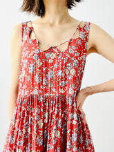 Load image into Gallery viewer, Red floral dress w scalloped neckline
