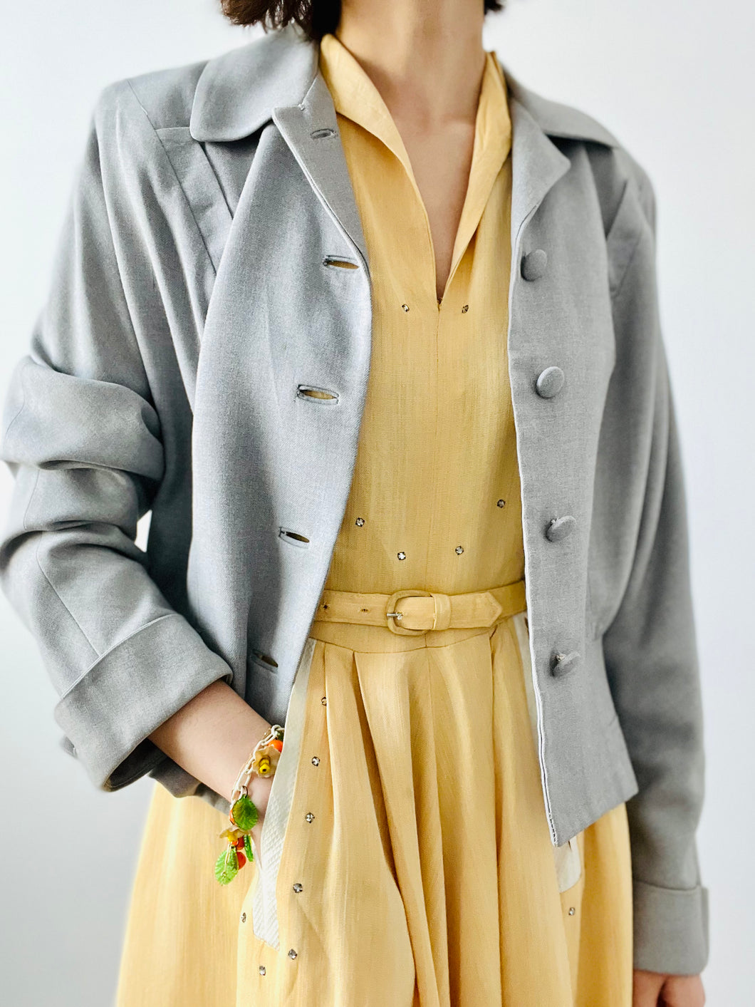 Vintage 1940s gray jacket
