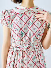 Load image into Gallery viewer, Vintage 1930s Rick Rack Floral Dress
