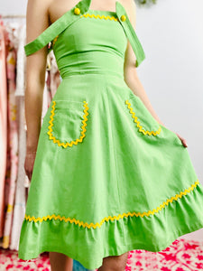 Vintage 1960s green pinafore overall dress