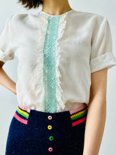 Load image into Gallery viewer, Vintage 1940s white embroidered top
