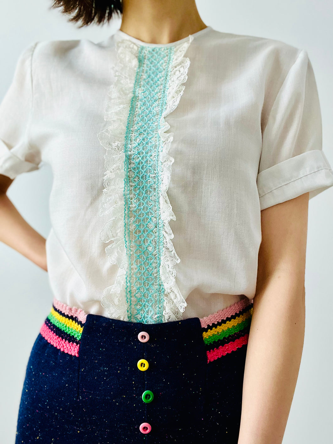 Vintage 1940s white embroidered top