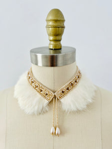 Vintage beaded faux pearls fur collar necklace