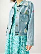 Load image into Gallery viewer, Vintage embroidered denim cropped jacket
