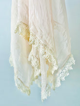 Load image into Gallery viewer, Vintage pastel pink lace scarf/shawl

