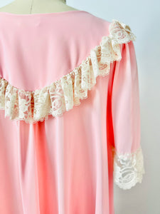 Vintage 1960s pink babydoll dressing gown