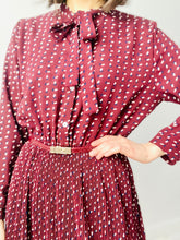 Load image into Gallery viewer, Vintage burgundy color novelty print rayon dress w ribbon ties
