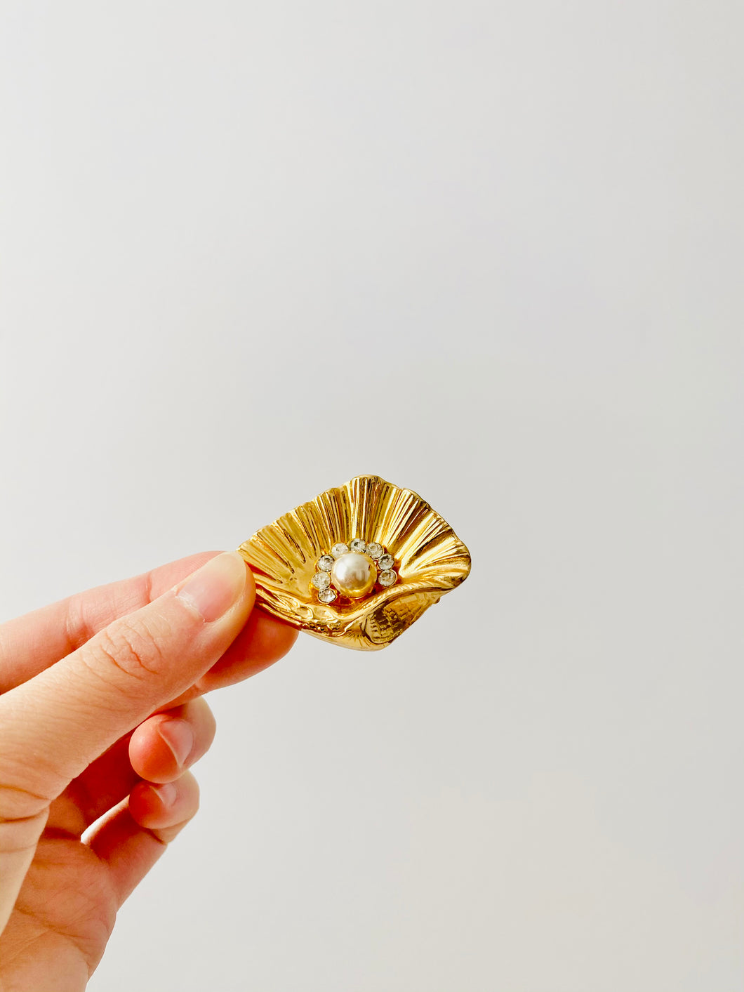 Vintage Shell Brooch with Rhinestones and Pearl
