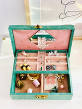 Load image into Gallery viewer, Vintage 1930s Jewelry box with pink velvet and gold hardware
