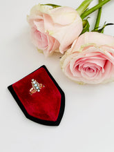 Load image into Gallery viewer, Vintage pink velvet ring holder
