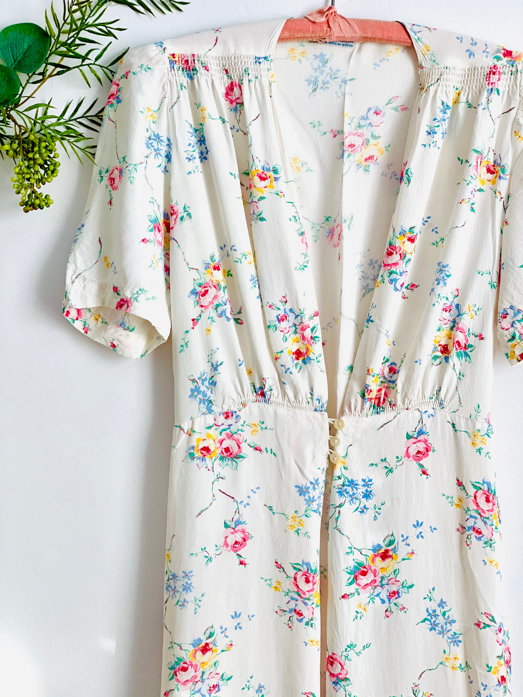 Vintage 1930s Radcliffe Rayon Floral Lingerie Dressing Gown