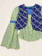 Load image into Gallery viewer, Vintage 1960s cotton floral blouse reversible vest set peasant top
