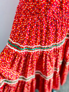 Vintage 1950s red floral prairie dress full circle skirt