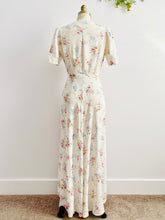 Load image into Gallery viewer, Vintage 1930s Radcliffe Rayon Floral Lingerie Dressing Gown
