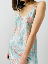 Load image into Gallery viewer, Vintage pastel floral slip
