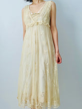 Load image into Gallery viewer, Vintage 1920s style lace dress
