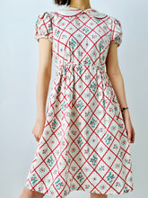Load image into Gallery viewer, Vintage 1930s Rick Rack Floral Dress
