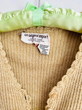 Load image into Gallery viewer, Vintage 1960s pink knit top
