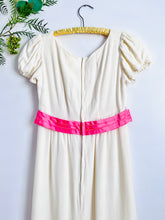 Load image into Gallery viewer, Vintage 1960s rayon ribbon flower dress
