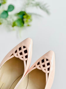 Vintage pastel pink Italian leather heels