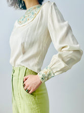 Load image into Gallery viewer, Vintage 1940s pearls embroidered rayon top
