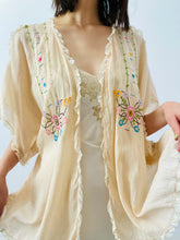 Load image into Gallery viewer, Vintage 1920s pastel embroidered bed jacket
