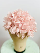 Load image into Gallery viewer, Vintage 1940s pastel pink petals millinery hat
