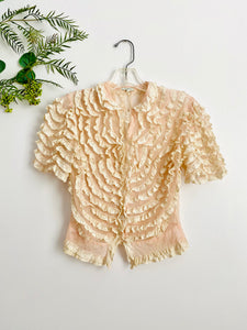 Vintage 1930s pastel pink ruffled lace top