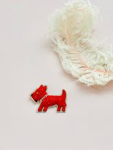 Load image into Gallery viewer, Vintage 1940s red Scottie dog brooch animal pin
