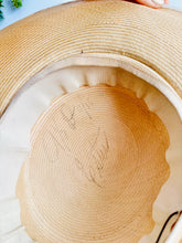 Load image into Gallery viewer, Vintage 1930s straw hat
