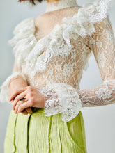 Load image into Gallery viewer, White tulle lace blouse
