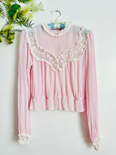 Load image into Gallery viewer, Vintage 1930s pink silk lace blouse
