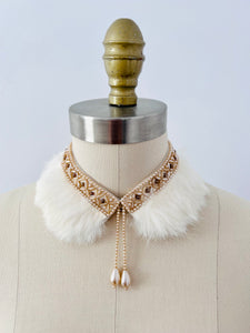 Vintage beaded faux pearls fur collar necklace