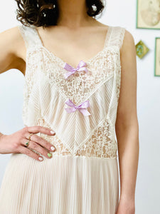 Vintage white pleated lace slip with bows