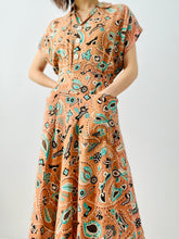 Load image into Gallery viewer, Vintage 1940s novelty print dress
