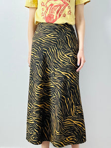 Amber layers high waisted A line skirt