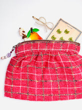 Load image into Gallery viewer, Vintage 1940s red purse tweed clutch
