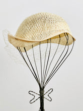 Load image into Gallery viewer, Vintage cream color fascinator with veil

