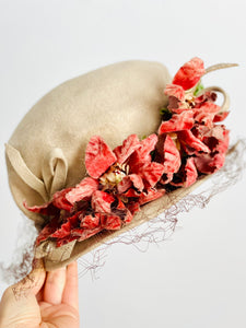 Vintage 1930s millinery hat pink with veil and velvet flowers