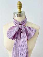 Load image into Gallery viewer, Vintage lilac color dotted scarf
