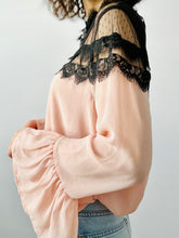 Load image into Gallery viewer, Dreamy pink tulle lace blouse
