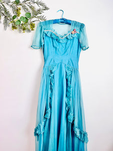 Vintage 1930s pastel blue ruched dress