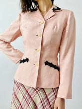Load image into Gallery viewer, Vintage 1940s dusty pink jacket
