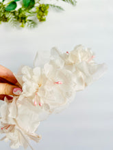 Load image into Gallery viewer, Vintage 1930s pink millinery Fascinator
