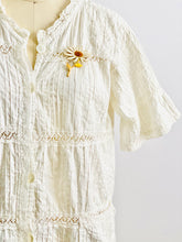 Load image into Gallery viewer, Vintage 1960s white pintuck blouse cotton duster
