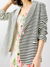 Load image into Gallery viewer, Parisian style striped blazer
